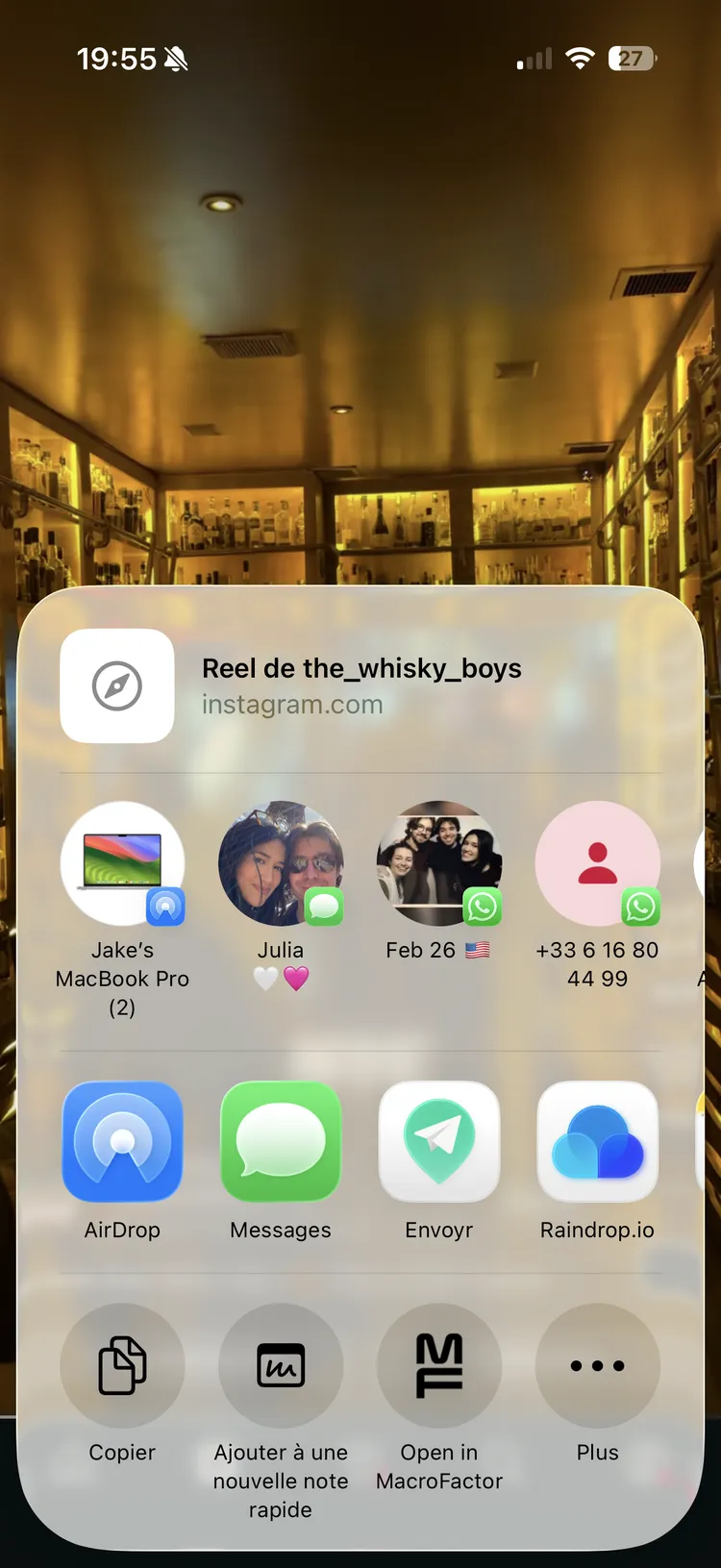 iOS share sheet with Envoyr